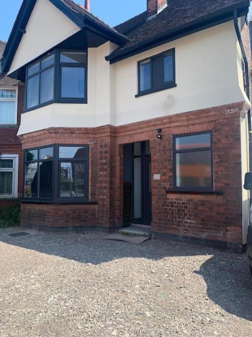 Newly Refurbished Studio, Great Location 8 Studios Nottingham Eksteriør billede
